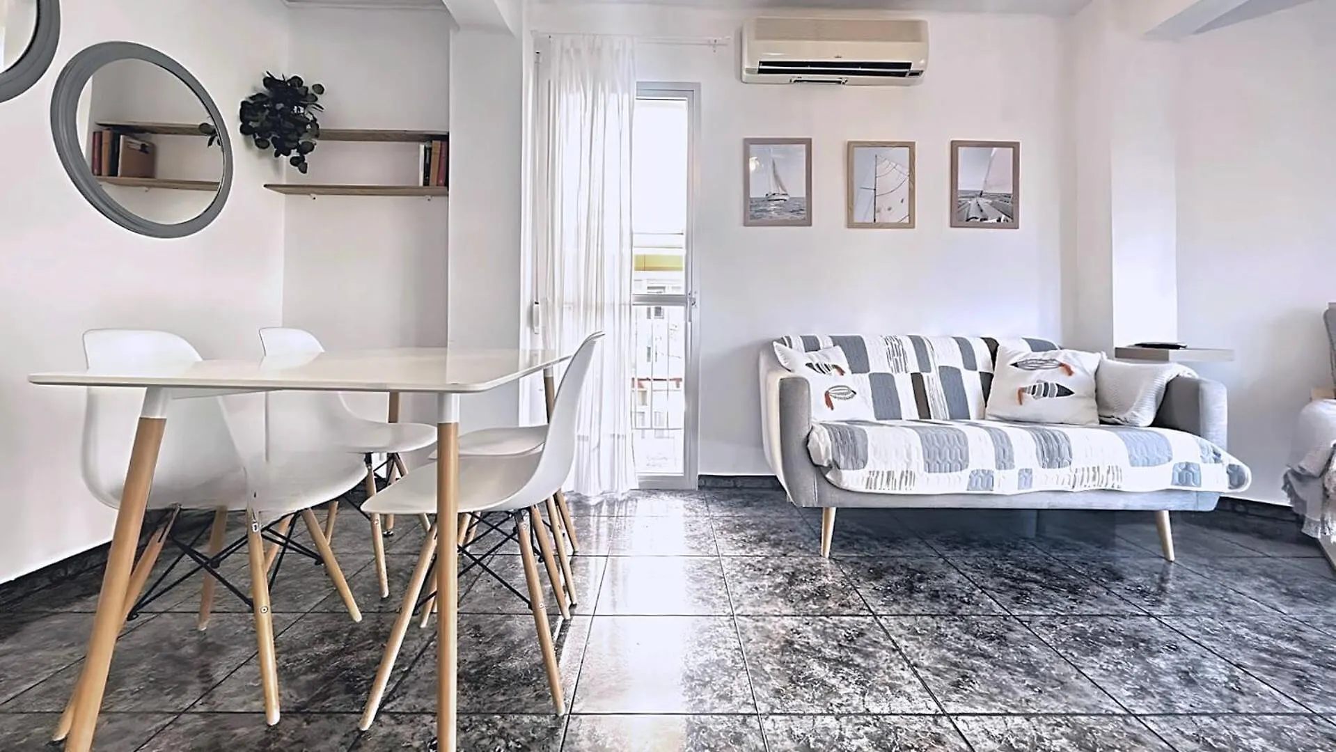 Apartment Little Sailboat - Apartamento Centro De Torre Del Mar